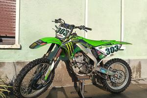 Kawasaki kL 250 4T