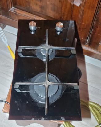 fornello a gas 2 fuochi. piano cottura a gas