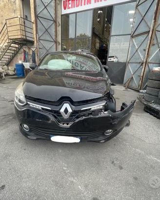 Ricambi Renault Clio 1.2 benz/GPL 75cv del 2013