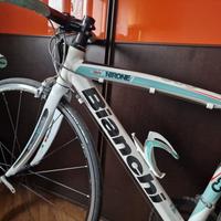 bicicletta bianchi  da corsa 