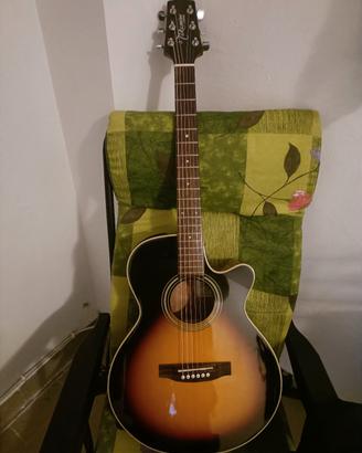 chitarra takamine 