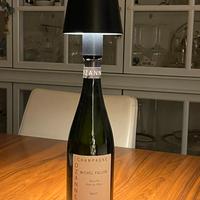 Lampada con bottiglia di champagne michelle fallon