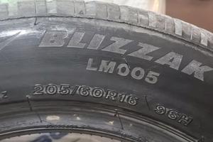 4 Gomme Bridgestone Invernali LIZZAK 205/60/R16