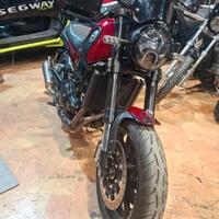 Benelli Leoncino 500 come nuova con bauletto