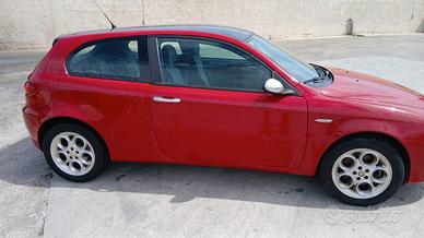 Alfa romeo 147