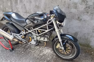 Ducati Monster 1000S