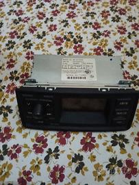 Autoradio Toyota Yaris anno 2003