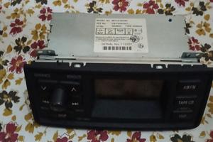 Autoradio Toyota Yaris anno 2003