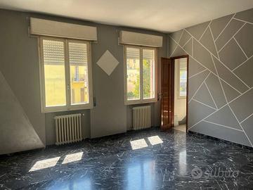 Villa di 300 m² con più di 5 locali e box auto a M