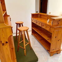 Mobile bar in legno