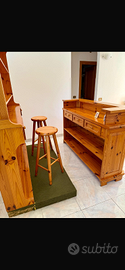 Mobile bar in legno