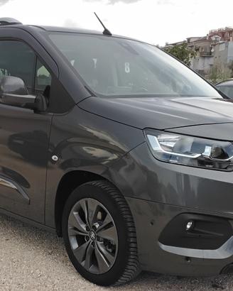 Toyota Proace Verso 1.5D L0 D Luxury