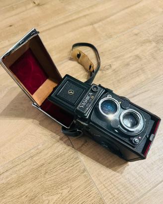 Yashica Mat - 124 G