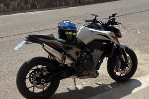 KTM DUKE 790 2024