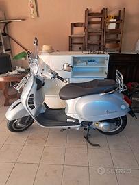 Vespa gts 300 touring
