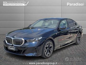 BMW Serie 5 520d - BERLINA - 48V | XDRIVE - M...
