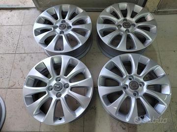 Cerchi in lega da 16 pollici per opel corsa