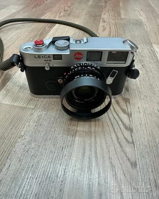 LEICA M6 SILVER+ 50 mm summicron f2+ 35mm  voigtla