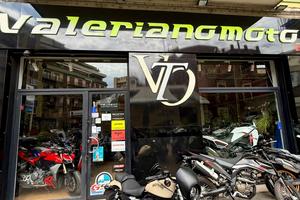 Harley-davidson 883 Iron del 2015 VALERIANOMOTO