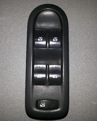 Pulsantiera scenic 2007