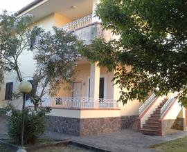 Villette a paestum vicino al mare