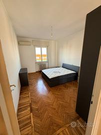 5 STANZE SINGOLE VISTA CITYLIFE – SOLO DONNE
