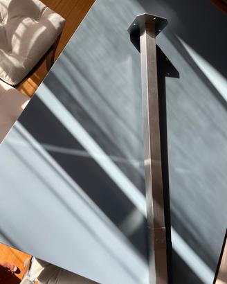 Gamba da tavolo IKEA UTBY