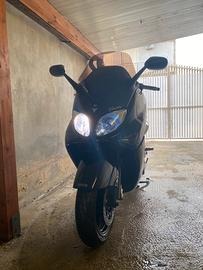 Yamaha T Max