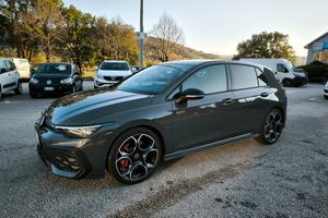 Volkswagen Golf 8.5 2.0 TSI GTI DSG