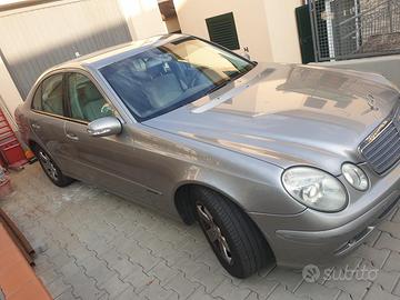 Mercedes e270