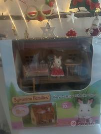 Sylvanian Families Cosy Cottage Starter Home 5242