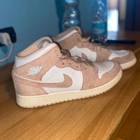 Jordan 1 mid rosa