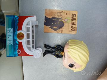 Funko pop One piece kinder sanji con carta