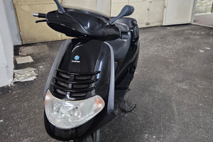 Piaggio Hexagon GT 250 Iscritto ASI
