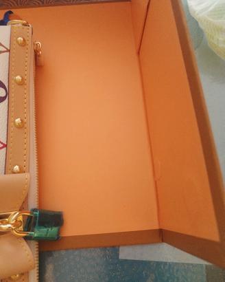 pochette takashi 