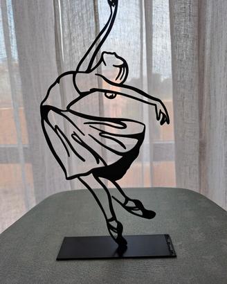 Ballerina stilizzata