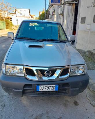 Nissan Terrano II 3 porte
