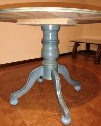 Tavolino in legno