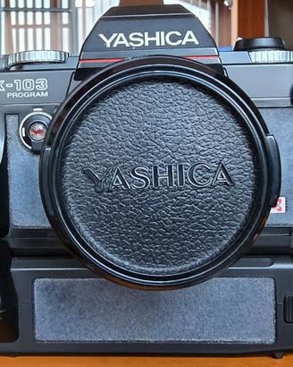 Yashica FX-103 Program con accessori