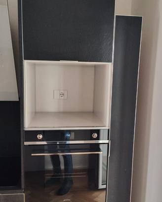Forno elettrico termovent Smeg rifinito vetro