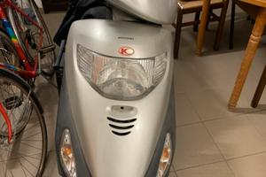 Kymco 125 movie