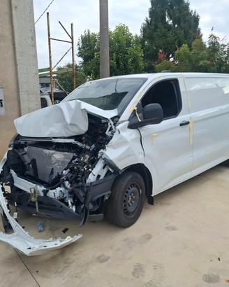 FORD TRANSIT CUSTOM 2026 PER RICAMBI CODICE MOTORE