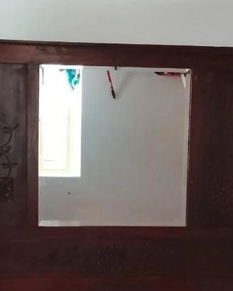 specchio in legno 