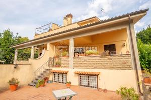 VILLA AMPIA METRATURA BUONE CONDIZIONI