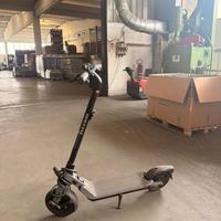 Monopattino ninebot segway e3 pro