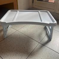 Tavolino da letto/divano pieghevole in plastica