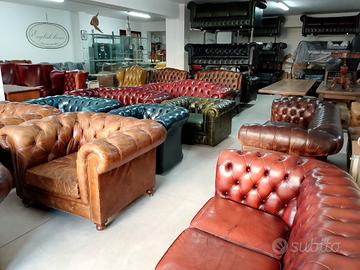 Divani e poltrone chesterfield inglesi originali 