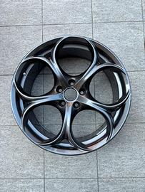 Cerchio 19 Originale Alfa Romeo Giulia 8j et33