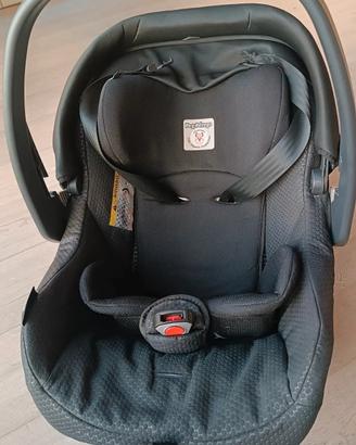 Ovetto peg Perego con base isofix