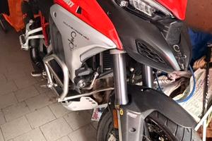 Ducati Multistrada V4s travel & Radar full option